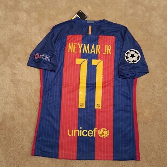 Barcelona home 2016/17 Neymar jr #11