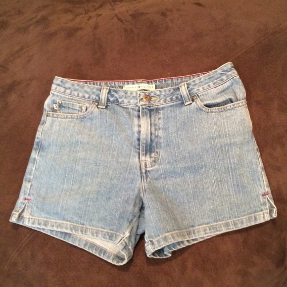 Tommy Hilfiger Jean shorts size 4