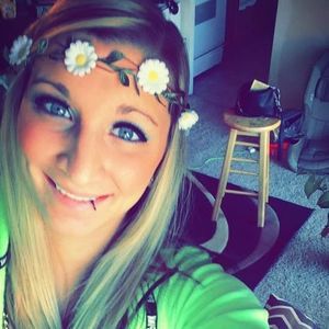 Meet your Posher, Kylee