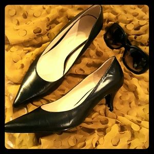 Bandolino Black Pumps