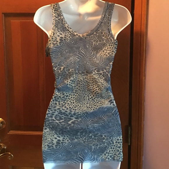 Blue and gray animal print fancy tank top - Picture 4 of 4
