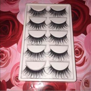 Glam lashes
