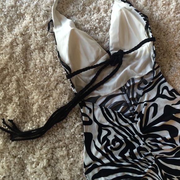 Zebra Cocktail Dress - Picture 3 of 4