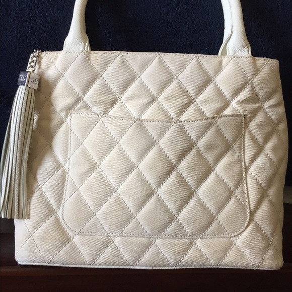 SOLD!!!! Auth CHANEL purse canvas/leather MINT - Picture 2 of 4