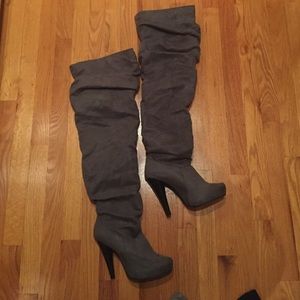 ***Price Drop*** Michael Antonio OTK boots