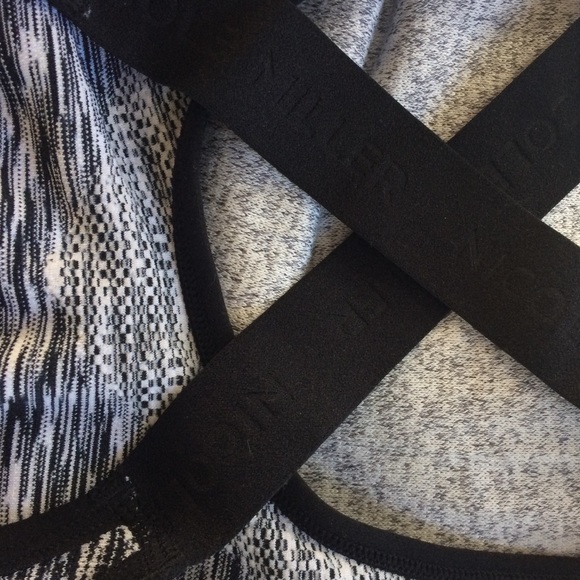 NEW Nicole Miller bra top with tags. - Picture 3 of 4