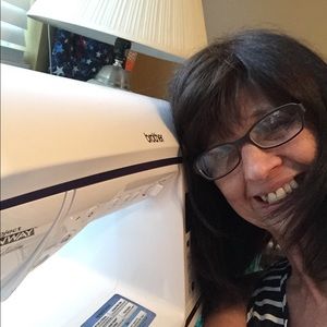 Meet your Posher, Valerie