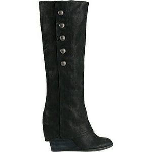 Vince Camuto Almay Boots