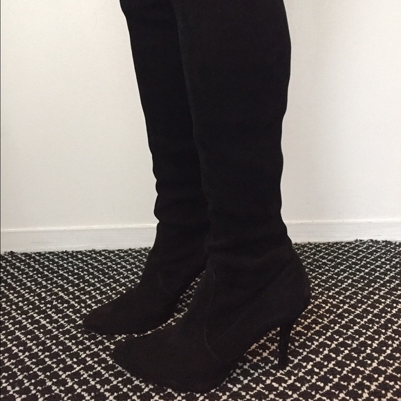 ❌ SOLD ❌Stuart Weitzman Suede Heel Boots - Picture 4 of 6