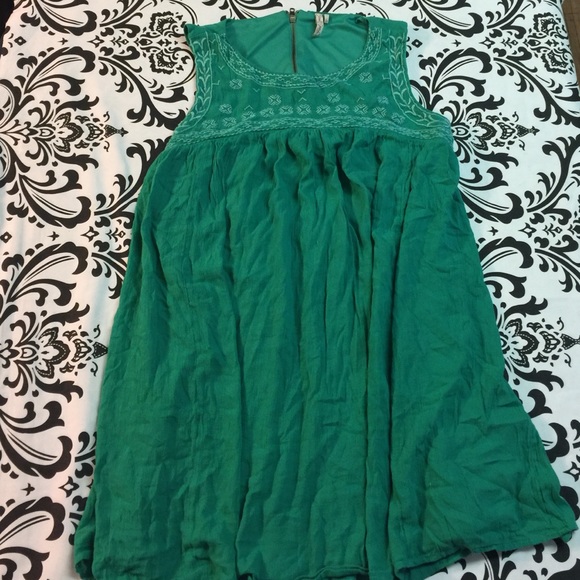 Women's dress