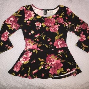 Rose 3/4 sleeve peplum top