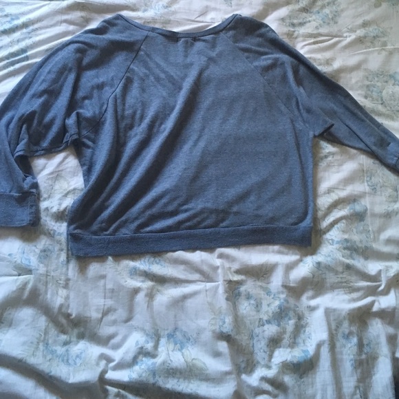 Blue crop top - Picture 2 of 2