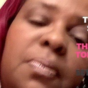 Meet your Posher, Constance