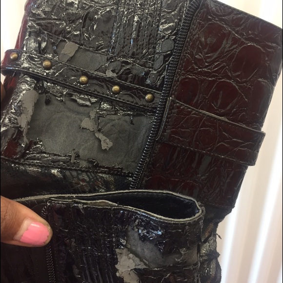 Knee high boots - Picture 3 of 3