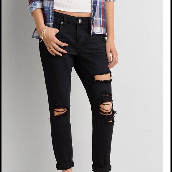 NWT AEO Tomgirl (Boyfriend) Jeans