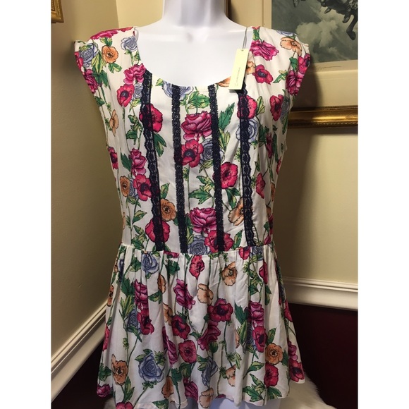 FLASH SALE  Lauren Conrad Sz M Floral Peplum Top - Picture 2 of 6