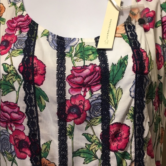 FLASH SALE  Lauren Conrad Sz M Floral Peplum Top - Picture 4 of 6