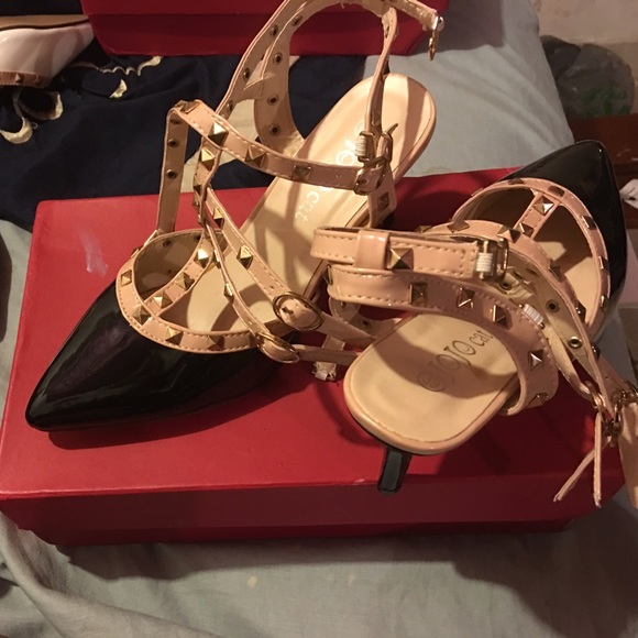 Valentino look a like