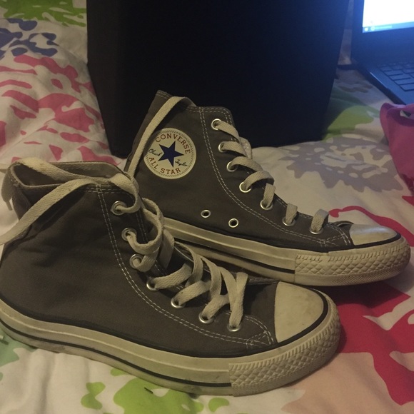Grey converse hi tops