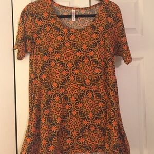 LuLaRoe perfect tee