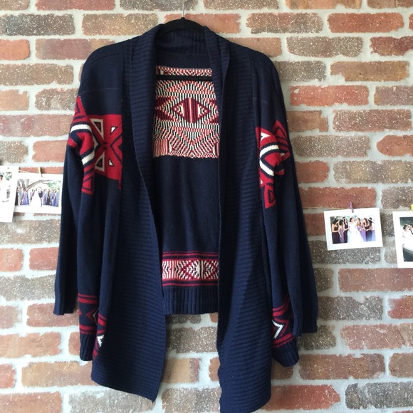 🚫SOLD🚫 Aztec sweater cardigan