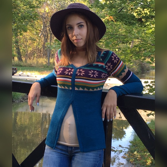 Teal Aztec Print Sweater - Picture 3 of 4