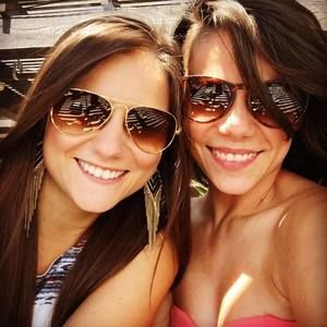 Meet your Posher, Brittney