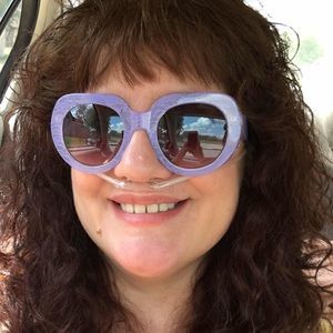 Meet your Posher, Lucy