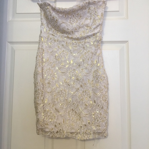 Small Gold Lace Strapless Dress - Picture 4 of 4