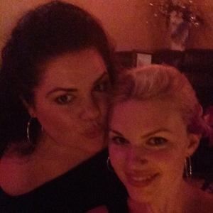 Meet your Posher, Laurie