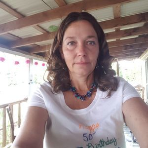 Meet your Posher, Vera