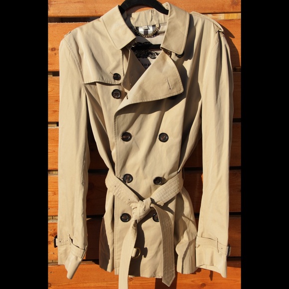 BURBERRY 'Kensington' cropped trench coat