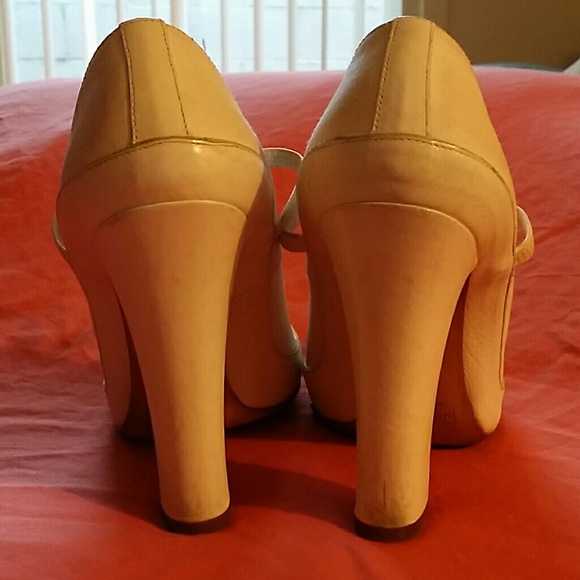 Marc Jacobs White Babydoll Round Toe Pumps 36 5.5 - Picture 3 of 4