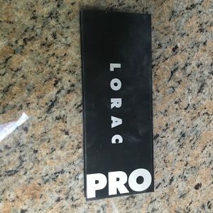 Lorac Pro eyeshadow palette