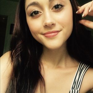 Meet your Posher, Nicolette