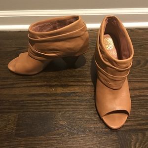 Vince Camuto tan peep toe booties