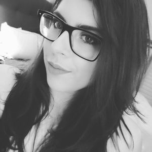 Meet your Posher, Deanna