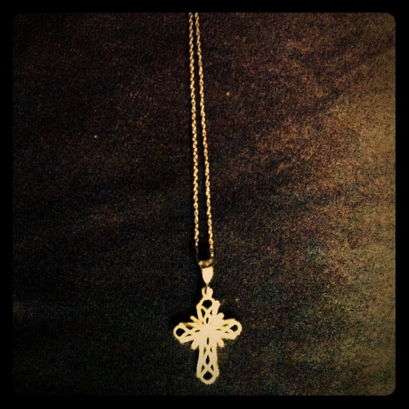 Italian Gold Cross Necklace - Picture 1 of 2