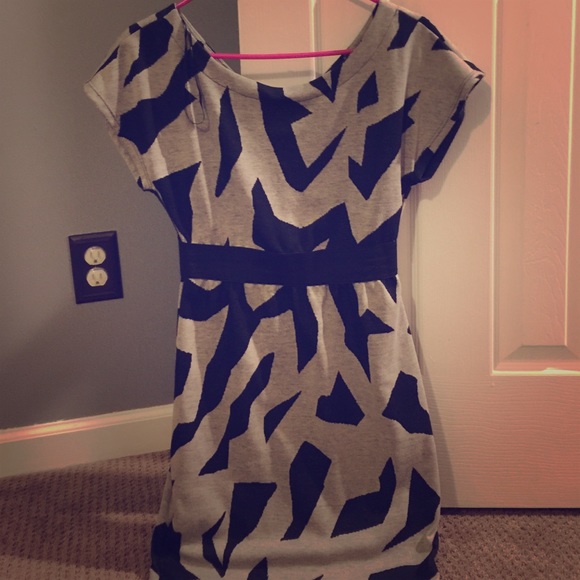 Forever 21 zig zag dress.