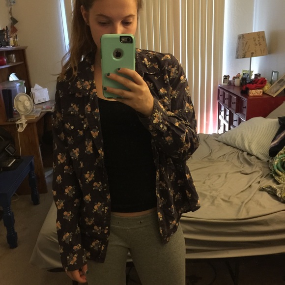 Cute floral button down