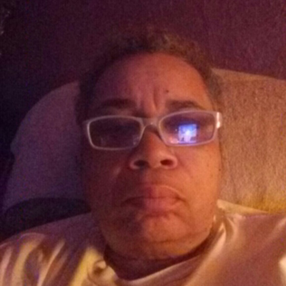 Meet your Posher, Eloise - Picture 1 of 1