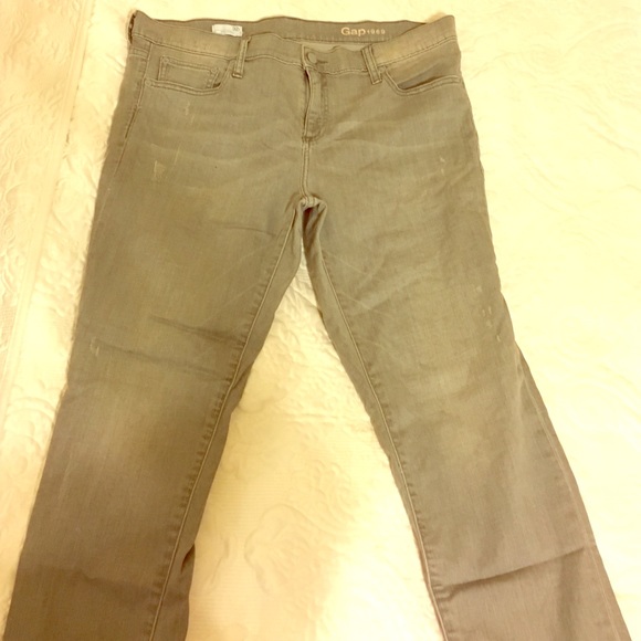 Girlfriend fit jeans