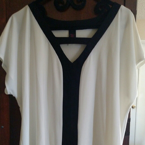 Women's top