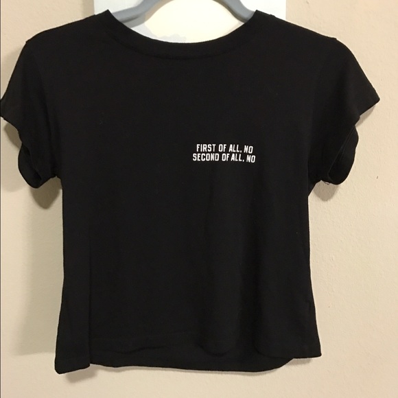 !! SOLD ♏️ !! Cropped Brandy Melville Top