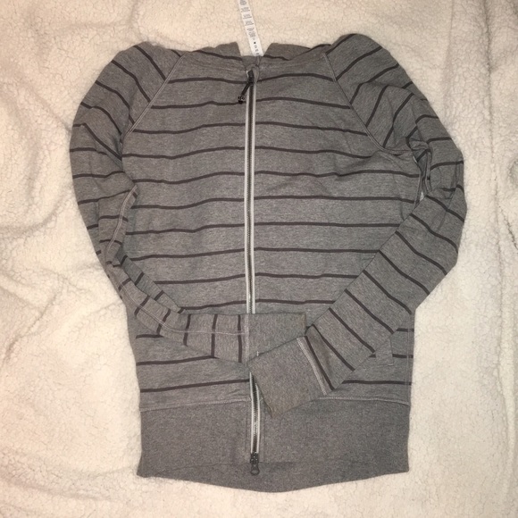 NWOT lululemon rollin with my omies hoodie