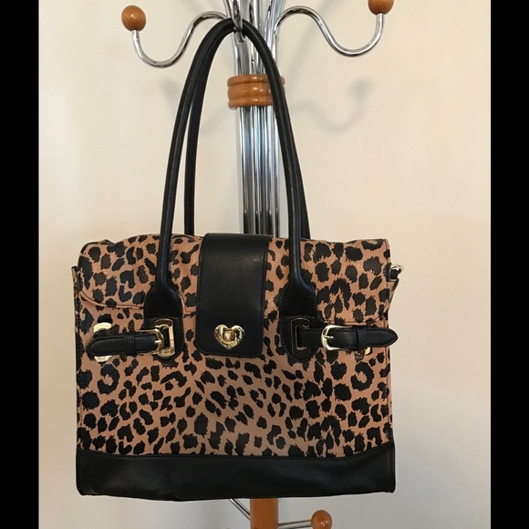 Betsey Johnson large leopard purse, handbag