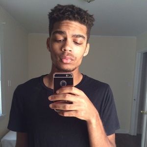 Meet your Posher, Cameron