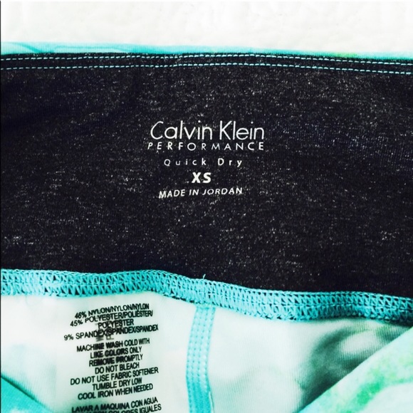 Calvin Klein work out pants - Picture 2 of 2