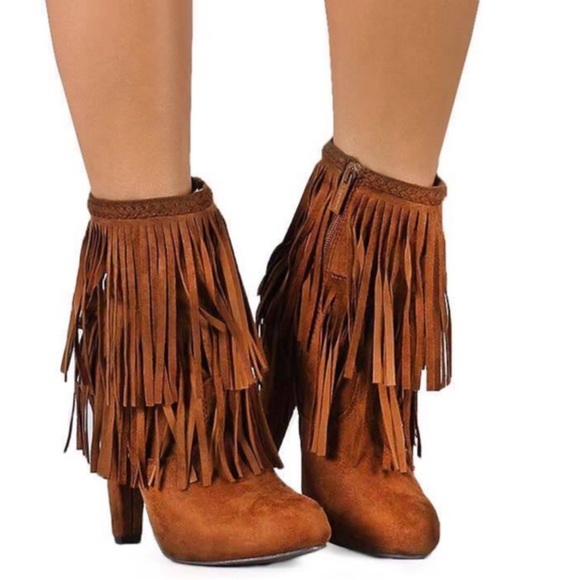 Last pair✨New| BROWN STILETTO FRINGE BOOTS - Picture 2 of 5