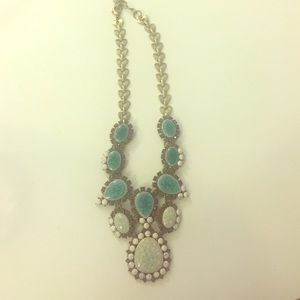 Statement necklace